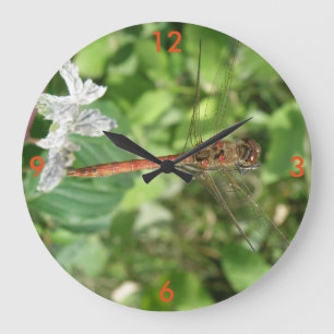Reloj de pared de la libélula más oscura