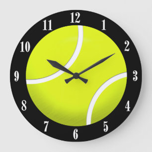 Reloj de pared de la pelota de tenis con los