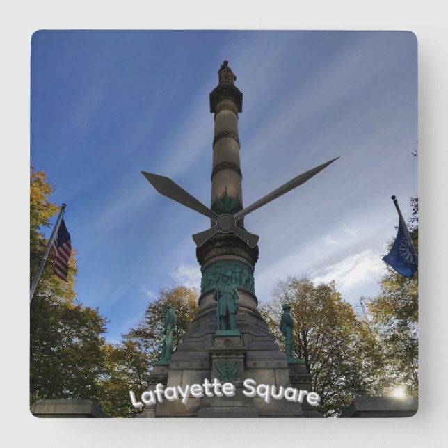 Reloj de pared de Lafayette Square (Anverso)