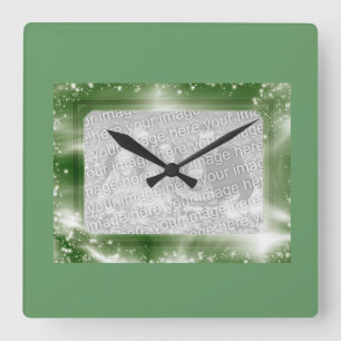 Reloj de pared de las chispas del verde del marco
