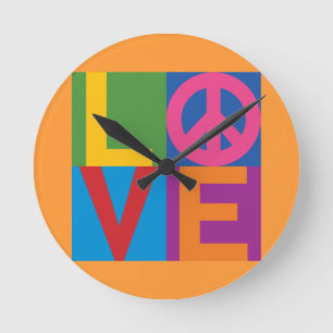 Reloj de pared de LOVE=Peace del bloque del color