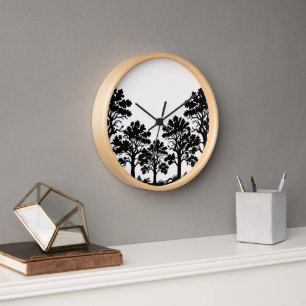 Reloj de pared de madera con silueta de árboles ne