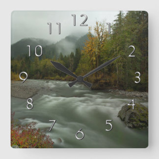 Reloj de pared de otoño