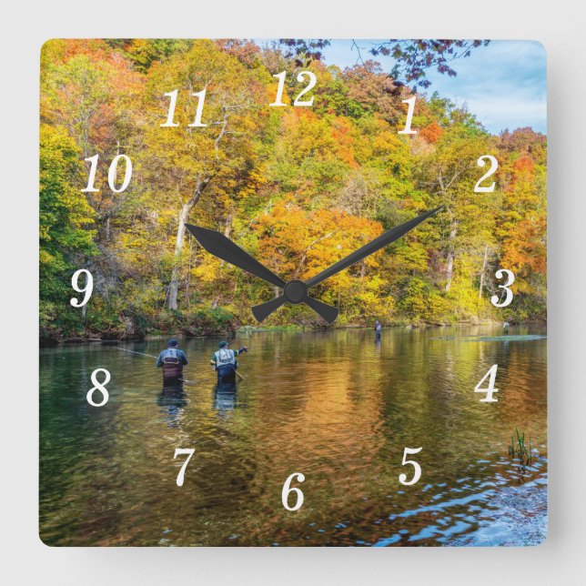Reloj de pared de pesca de otoño en Bennett Spring (Anverso)