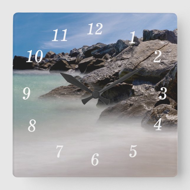 Reloj de pared de rocas y olas de Shell Island (Anverso)