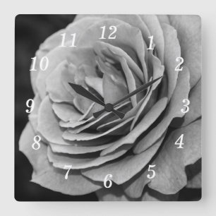 Reloj de pared de rosa blanca y negra