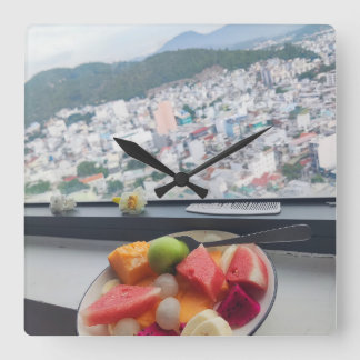 Reloj de pared de tazón de frutas tropicales y vis