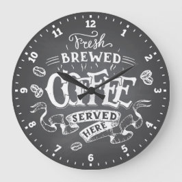 Reloj de pared decorativo en tiempo de café