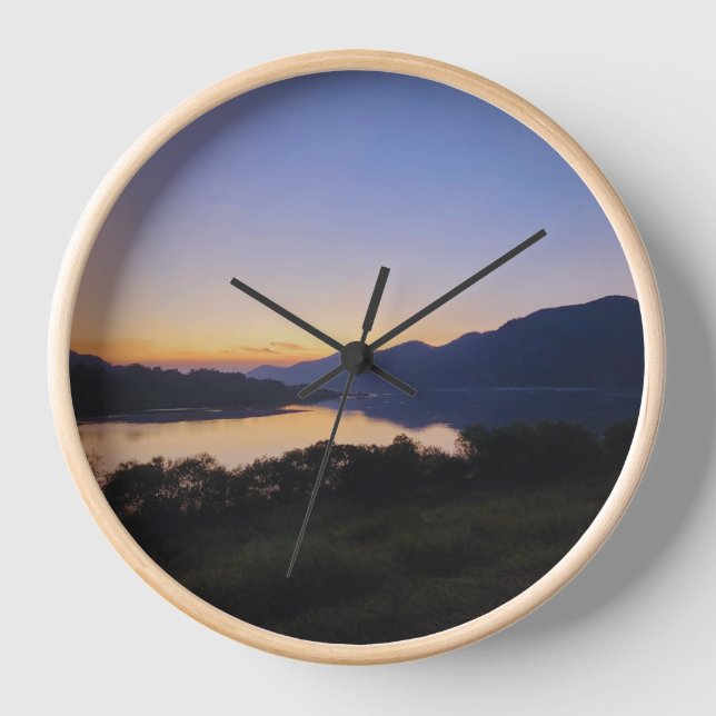 Reloj de pared del lado del río al sol (Anverso)