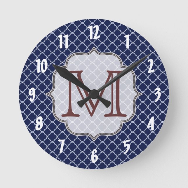 Reloj de pared del monograma de Quarterfoil Latti (Anverso)