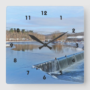 Reloj de pared del río Farmington