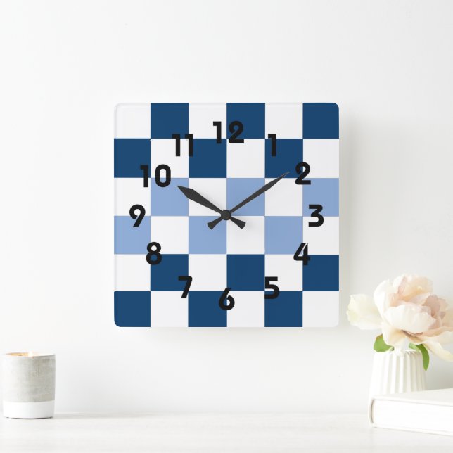 Reloj de pared del tablero de cheques azul y blanc (Hogar)