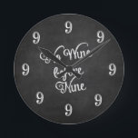 Reloj de pared divertida - sin vino antes de nueve<br><div class="desc">Funny Wall Clock con diseño de pizarra en blanco y negro. El texto del reloj dice ¡No al vino antes de las nueve y todos los números son 9! Perfecto regalo de navidades, regalo de vacaciones, regalo para el hogar, regalo del día del padre! Visite nuestra Tienda Designkandy para una...</div>