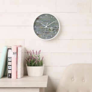 Reloj de pared en la flor del lago Waterlily Pond