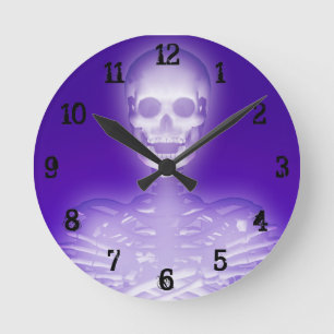 Reloj de pared esqueleto brillante
