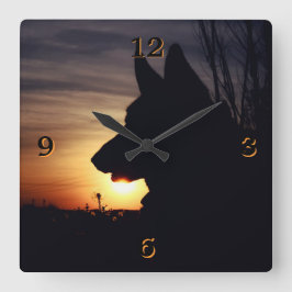 Reloj de pared magnífico de la silueta del pastor