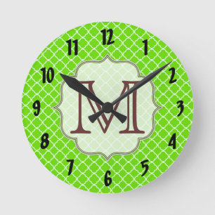 Reloj de pared monograma Lime Green Quarterfoil La