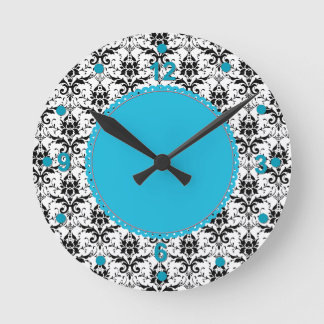 Reloj de pared negro y blanco elegante del damasco