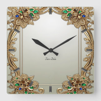 Reloj de pared ornamentado de oro elegante