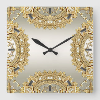 Reloj de pared ornato de oro