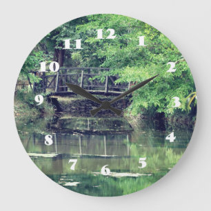 Reloj de pared puente