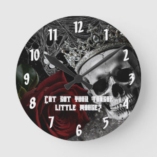 Reloj de pared que afecta a Adeline Zade Meadows Z