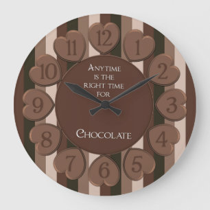 Reloj de pared redonda de corazones de chocolate