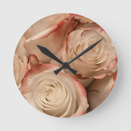 Reloj de pared redondo de acrílico con rosas de pu
