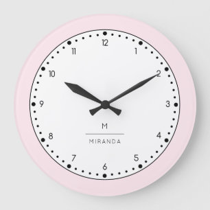 Reloj de pared rosa monograma elegante Rubor