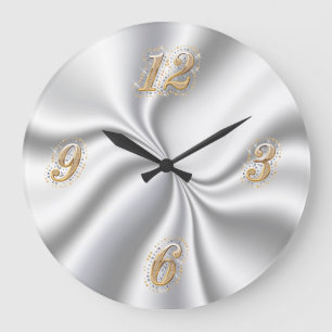 Reloj de pared satinado plateado