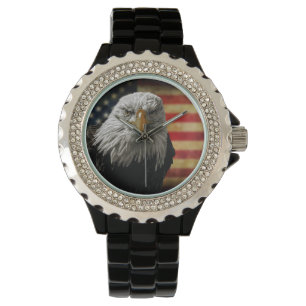Reloj De Pulsera Águila calva americana sobre bandera ondulada