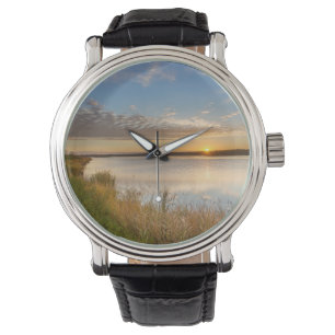 Reloj De Pulsera Amanecer sobre humedales en Arrowwood National