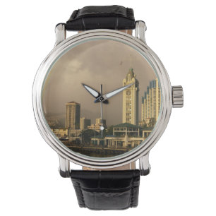 Reloj De Pulsera Arcoíris sobre Honolulu, Hawái, EE. UU. 2