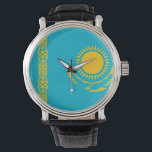 Reloj De Pulsera Bandera de Kazajistán<br><div class="desc">La bandera de Kazajistán es un campo azul con en el centro un sol y un águila y en un patrón ornamental nacional. Los colores usados en la bandera son azul, amarillo. La proporción de la bandera de Kazajistán es de 1:2. La bandera de Kazajstán se adoptó en 1992. El...</div>