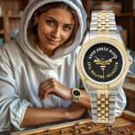 Reloj De Pulsera Beekeeper Apiary Watch with Gold Stylized<br><div class="desc">Sus clientes tienen la certeza de amarte más cuando vistes esta pequeña y dulce abeja de miel en mercados,  convenciones y ferias escolares. En realidad,  es una buena práctica y muy útil para sus clientes si saben quién eres y de dónde eres. ¡Feliz apicultura!</div>