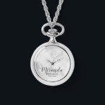 Reloj De Pulsera Bridesmaid personalizada de escritura moderna<br><div class="desc">Añada un toque personal a su boda con un regalo personalizado para la dama de honor. Este diseño presenta el nombre personalizado de la dama de honor en el estilo de letra de escritura moderna y gris con título y fecha boda en el estilo de fuente sans serif moderno gris...</div>