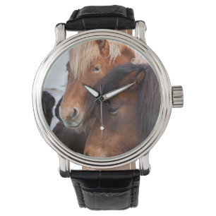 Reloj De Pulsera Caballo islandés durante el invierno en Islandia