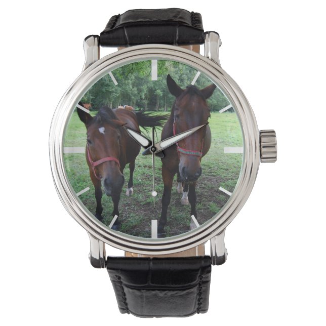 Reloj De Pulsera Caballos marrones oscuros en pastos (Anverso)