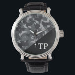 Reloj De Pulsera Camuflaje Camo Monograma Personalizado<br><div class="desc">Este diseño puede ser personalizado en el área proporcionada cambiando la foto y/o el texto. O puede personalizarse haciendo clic en Personalizar esta plantilla y, a continuación, eligiendo la opción de hacer clic en el personalizar y eliminando o cambiando el color del fondo, agregando texto, cambiando el color o estilo...</div>