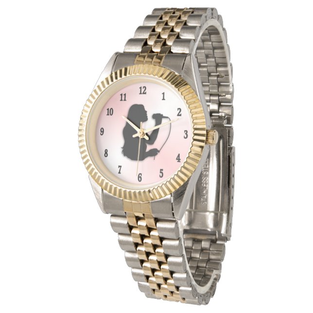Reloj De Pulsera Cantante femenina con números negros rosada (Angular)