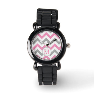 Reloj De Pulsera Chevron rosado y gris con el monograma