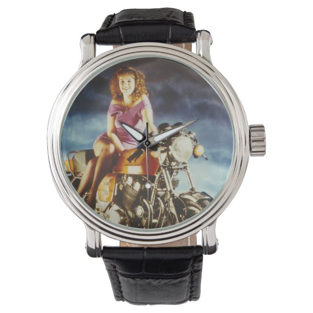 Reloj De Pulsera Chica En Motocicleta (Anverso)