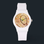 Reloj De Pulsera Chica personalizado con amor al tenis<br><div class="desc">Este reloj de chicas con temática deportiva de tenis presenta pequeños corazones dispersos que acentúan una composición gráfica abstracta de tenis -personalizar con su nombre- de katz_d_zynes</div>