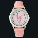 Reloj De Pulsera Chicas color de agua rosada Safari Girafa y nombre<br><div class="desc">Este adorable y adorable reloj de chica infantil tiene una jirafa color rosa de agua,  y tiene espacio para que le agregues el nombre de su hijo o bebé en una hermosa tipografía. Mira el resto de nuestra colección para otros animales de safari bebe rosa lindo.</div>