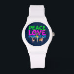 Reloj De Pulsera Chicas de gimnasia<br><div class="desc">Cute Peace Love Gymnastics regalo para una pequeña gimnasta que le encanta desmoronarse! 3 niños diferentes haciendo diferentes trucos de gimnasia debajo de las palabras en bonito rosa,  verde y azul.</div>