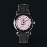 Reloj De Pulsera Chicas se burlan de las flores y nombres de los Pe<br><div class="desc">Este lindo y niñito reloj presenta un hermoso doodle de oso koala dibujado a mano y flores con un fondo rosado. Este bonito diseño kawaii también ofrece un lugar para añadir el nombre de su chica. ¡El diseño de vida salvaje de Australia perfecto para tu pequeño!</div>