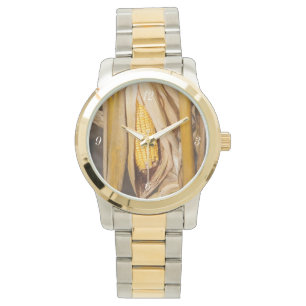Reloj De Pulsera Cobb De Maíz Sobre La Marcha