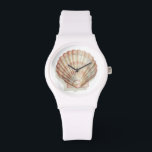 Reloj De Pulsera Concha de mar rosa y crema<br><div class="desc">A Megan Meagher le encanta pintar fotos de las hermosas colecciones de los océanos. Capta las ofertas más naturales pero hermosas de la naturaleza en la vida marina. En esta pintura clásica y sencilla, se respira la sencillez de una bonita concha de color crema y rosa. Obtén hoy esta obra...</div>