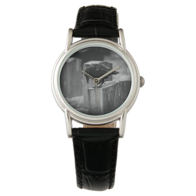 Reloj De Pulsera Crow en el cementerio caído (Anverso)