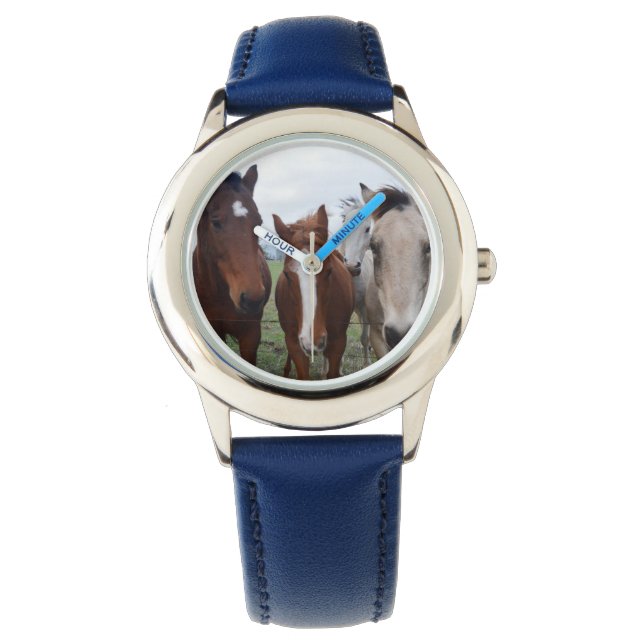 Reloj De Pulsera Cuatro Caballos, Los Niños Miran. (Anverso)